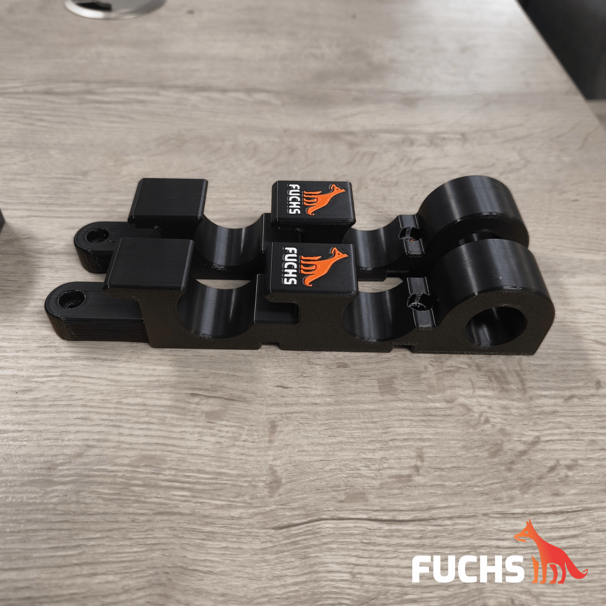 Werkzeughalter für StarTrac Überrollbügel