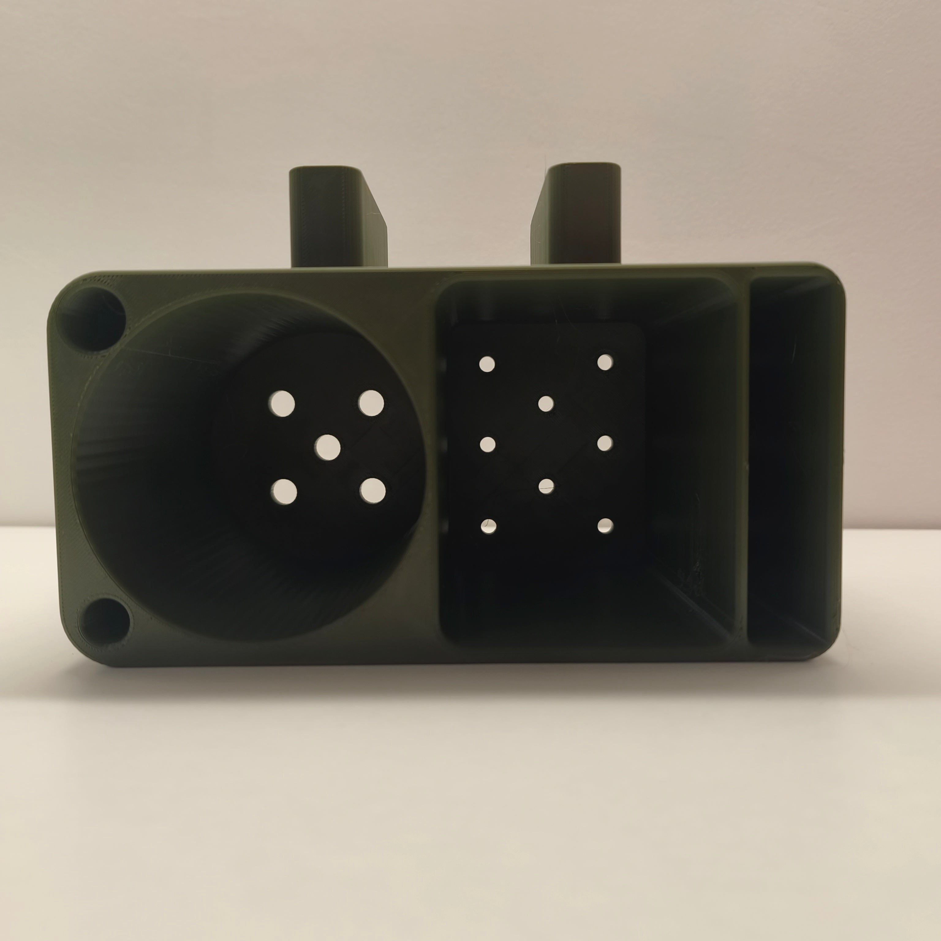 Universal-Getränkehalter mit Handyhalter und Staufach Startrac Fuchs