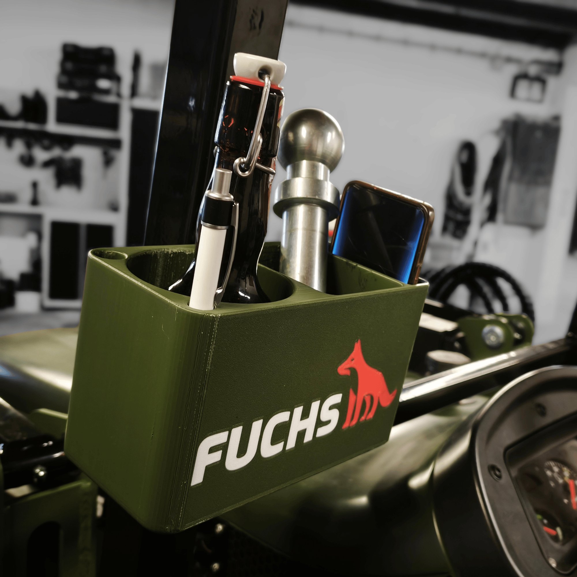 Universal-Getränkehalter mit Handyhalter und Staufach Startrac Fuchs